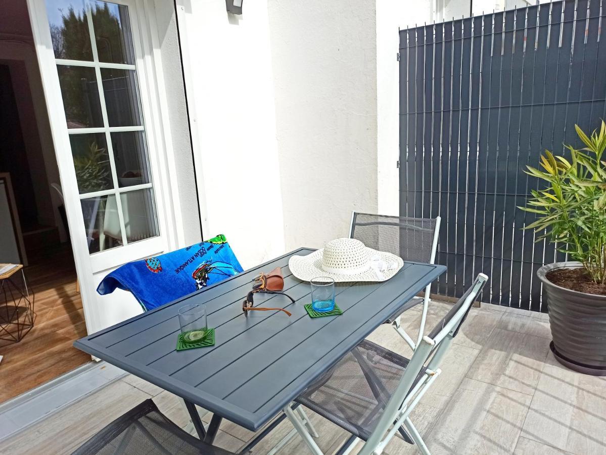 Charmant T2 Proche Plage Avec Terrasse Privative Royan Luaran gambar